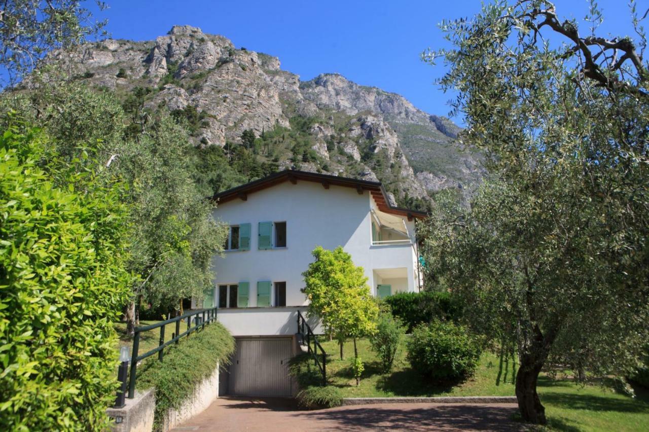 Residence Villa Aranci Limone sul Garda Exterior photo